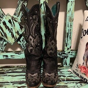 Black Embroidered Western Boots